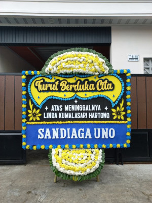 Papan Bunga Duka di Cakranegara Timur